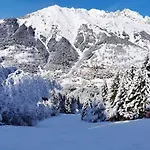 Leonie Chalet